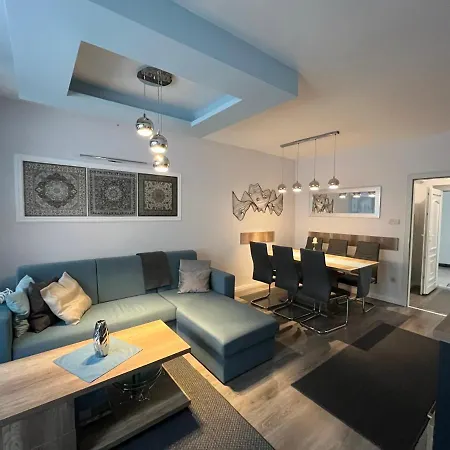 Fanka Apartman Apartament *